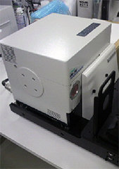 多目的フーリエ変換赤外分光光度計（日本分光 VIR-200）