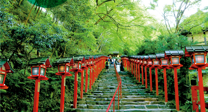 涼スポットその一 木陰で流水の音に浸る 貴船神社