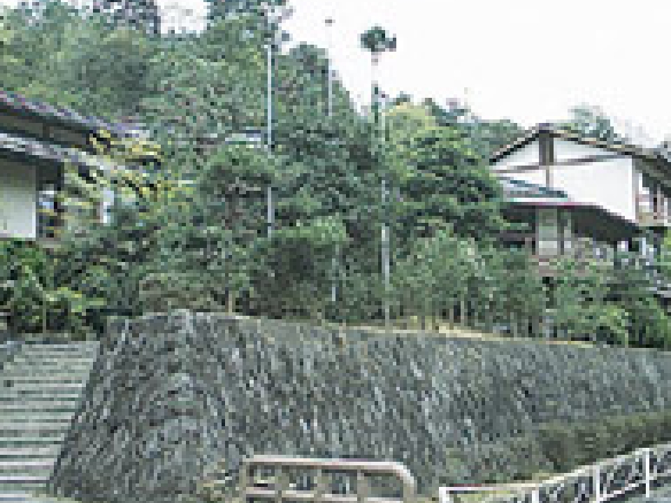 神山研修室棟