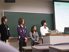 諏澤ゼミ学生 全国学生保険学ゼミナールで研究発表 諏澤ゼミ学生 全国学生保険学ゼミナールで研究発表