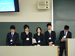 諏澤ゼミ学生 全国学生保険学ゼミナール2010大会で研究発表しました