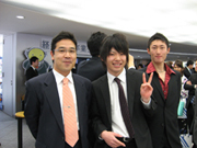 経済学部卒業生交流茶話会開催