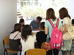 経済学部「演習I」合同ゼミ質問会が開催されました!! 経済学部「演習I」合同ゼミ質問会が開催されました!!