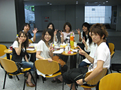 終わった後の懇親会。交流が深まりました。 終わった後の懇親会。交流が深まりました。