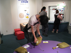 学外実習で造幣局へ行ってきました!! 学外実習で造幣局へ行ってきました!!