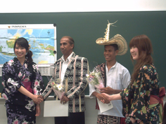 インドネシアPUSAKU中高生との友好交流会の模様