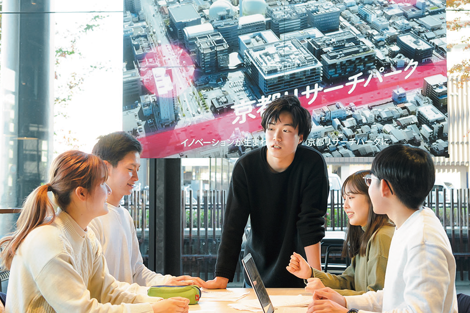 総合政策リサーチ