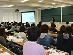 講演会の様子 講演会の様子