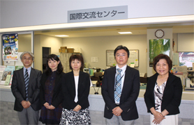 北京科技大学訪問者と本学関係者 北京科技大学訪問者と本学関係者