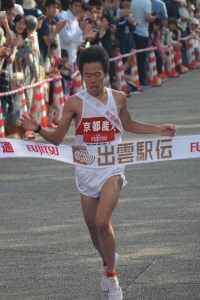 「出雲駅伝」6区を走る、日下聖也さん。