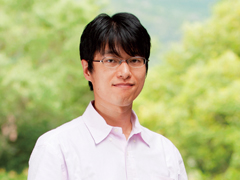 コンピュータ理工学部 ネットワークメディア学科 准教授 秋山 豊和 コンピュータ理工学部 ネットワークメディア学科 准教授 秋山 豊和