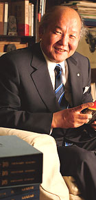 坂井東洋男 学長 坂井東洋男 学長