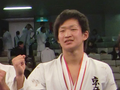 荒賀 龍太郎さん 荒賀 龍太郎さん