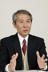 並松信久センター長
