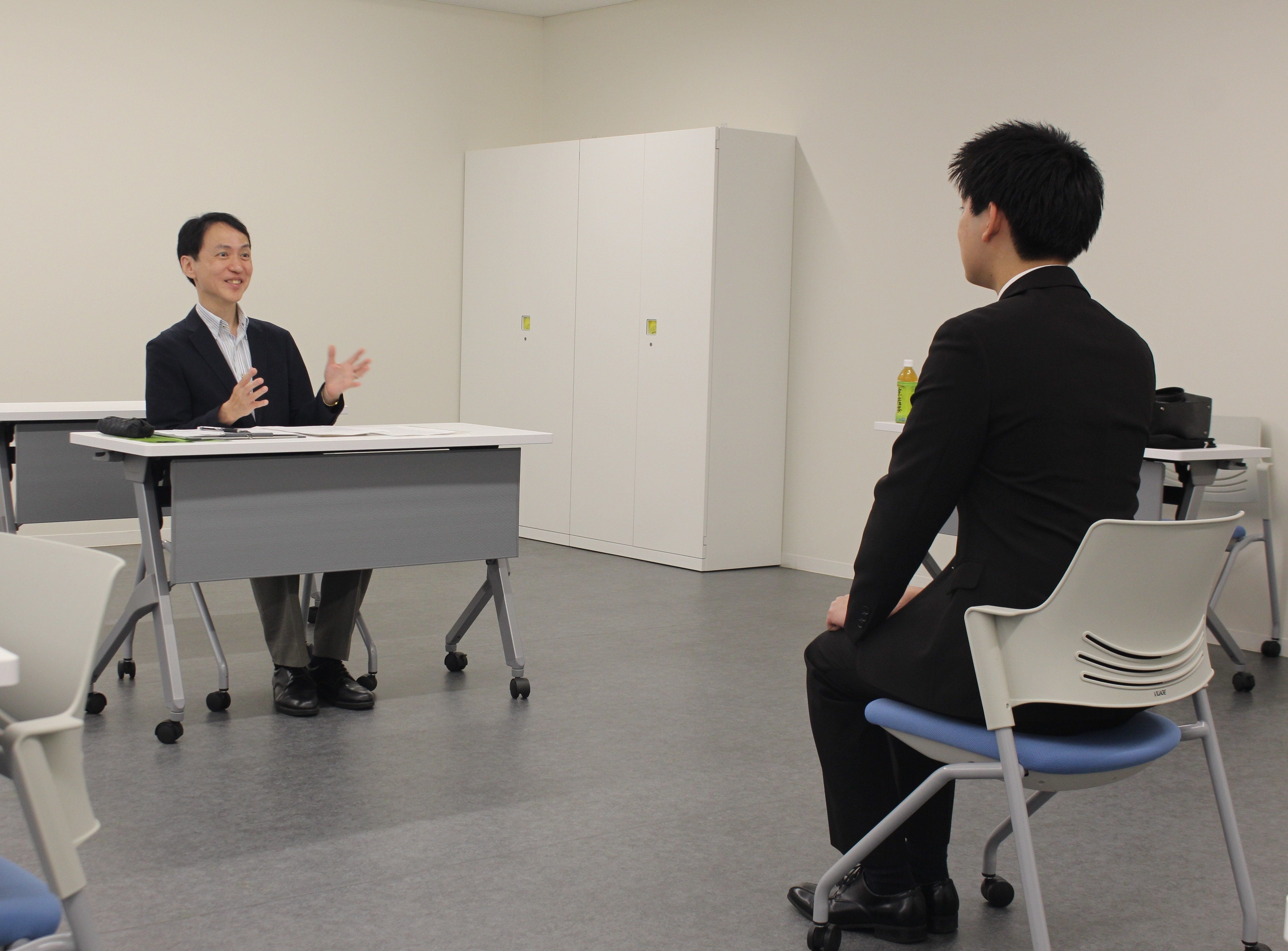 あなたはなぜ警察官になりたい？元警察本部長 岡部教授の模擬面接実施
