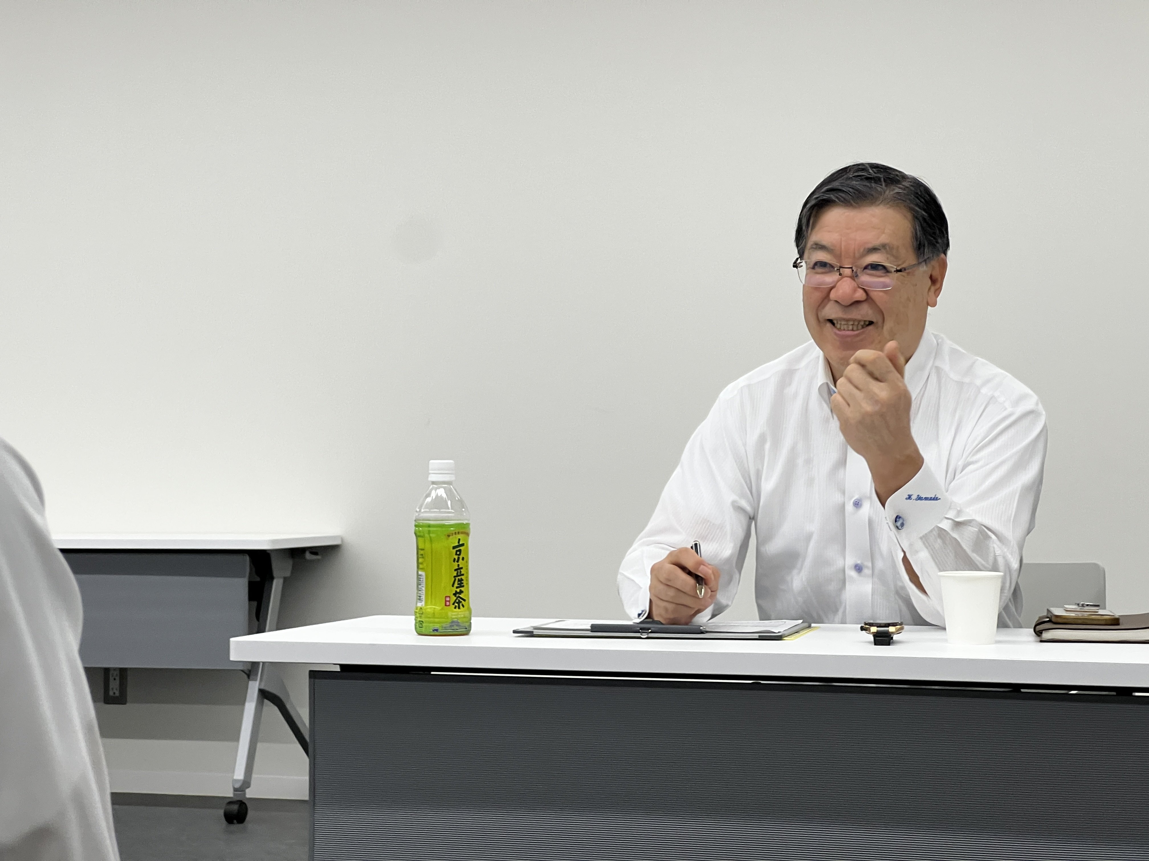 公務員を目指す学生への心からのエール！元京都府知事の山田教授による模擬面接