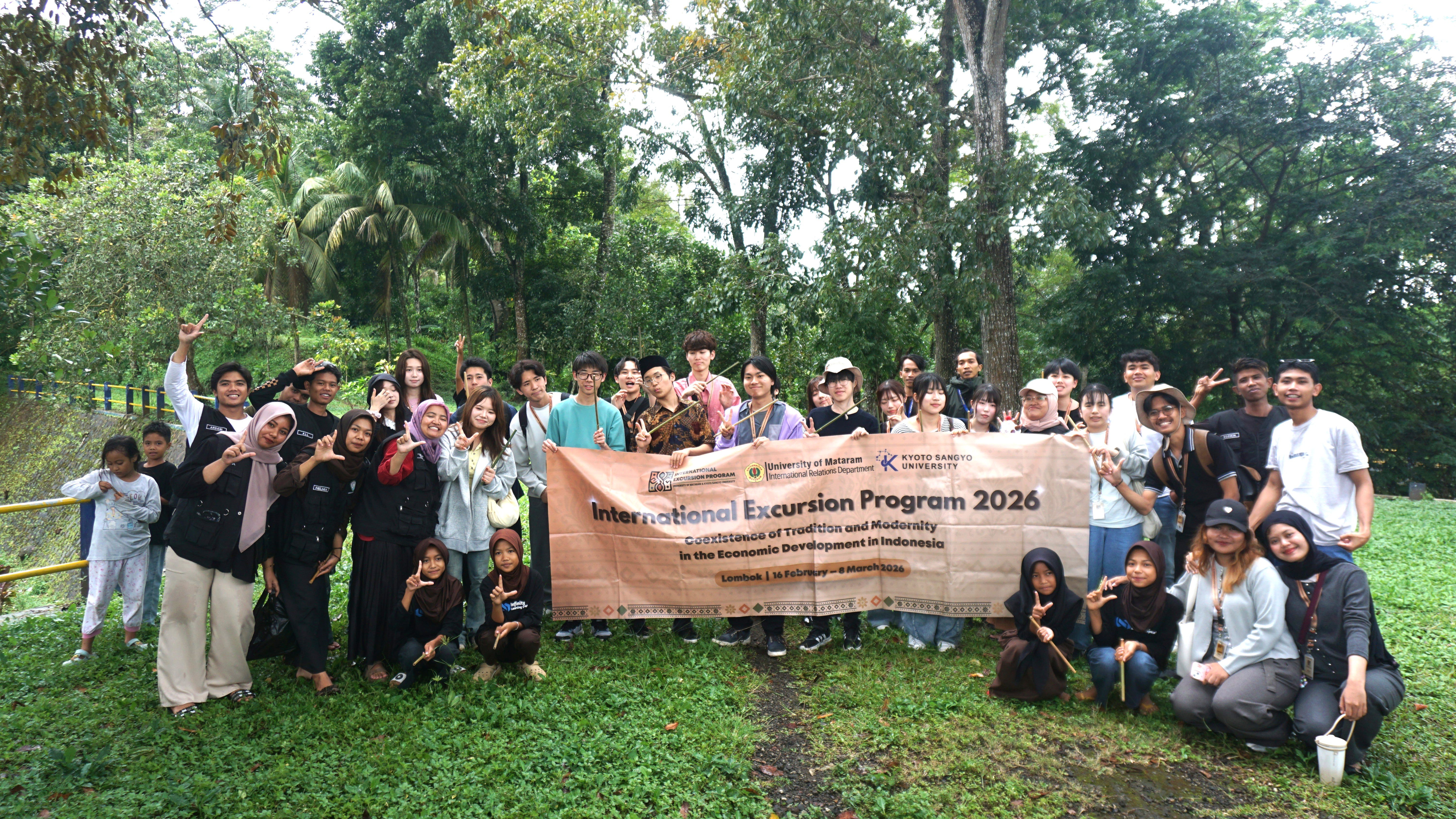 海外フィールド・リサーチ現地レポート（マタラム大学②）