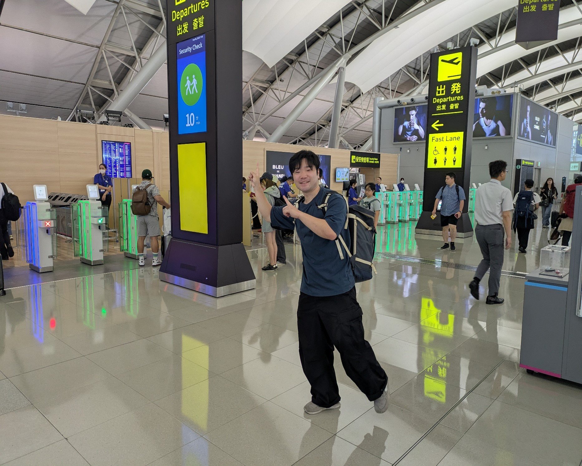 工夫に工夫を重ね、旅行英語を超えたコミュニケーションスキルを修得！