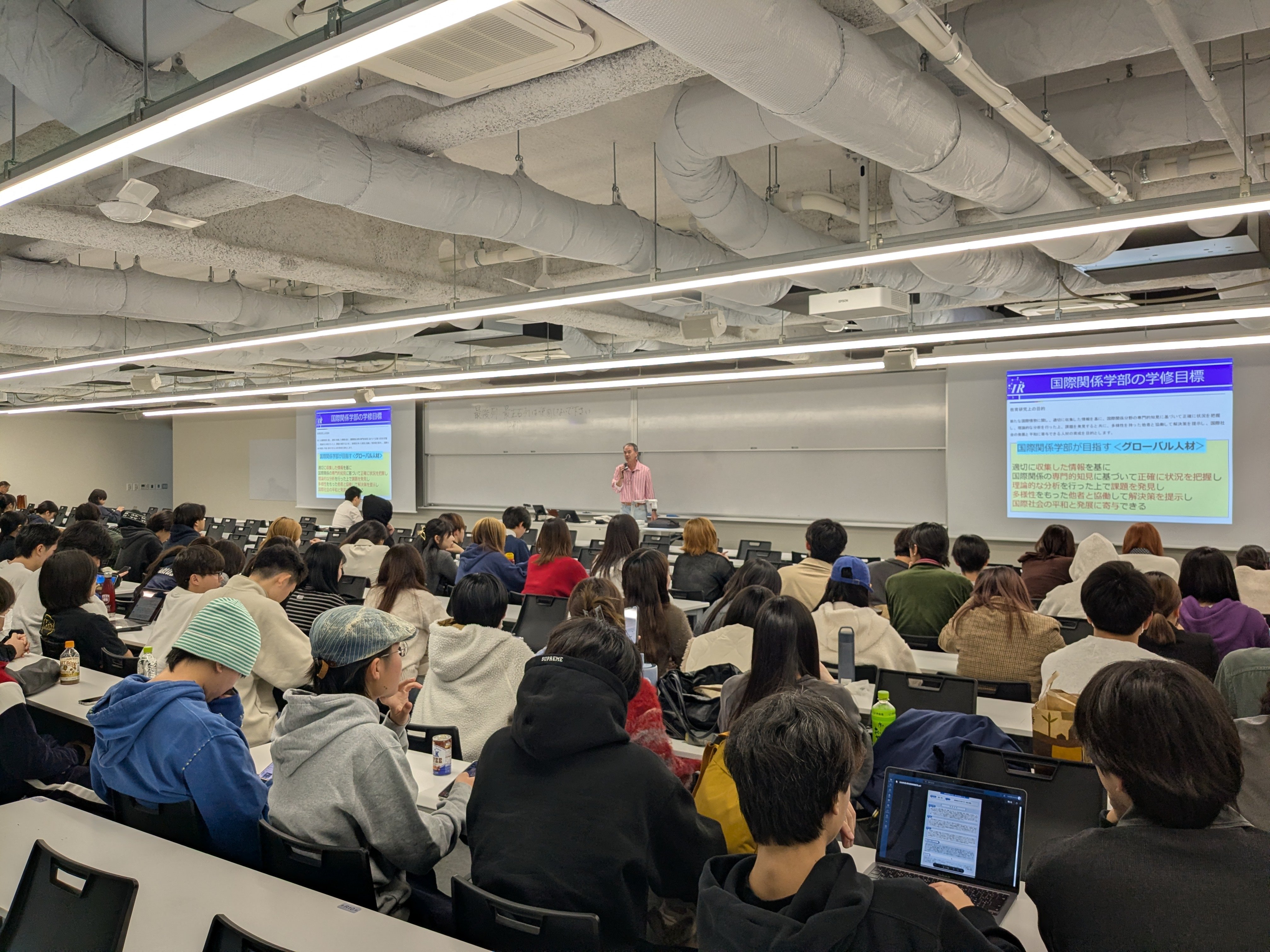 大学の「研究演習」って?国際関係学部のゼミ紹介イベント開催