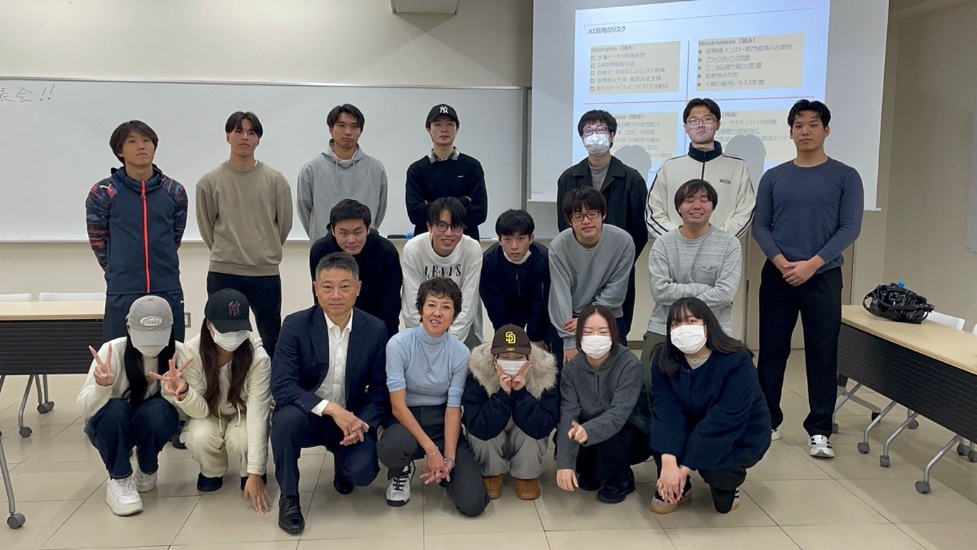 経済学部 千葉ゼミ生が「問題解決プロジェクト」の発表を行いました　