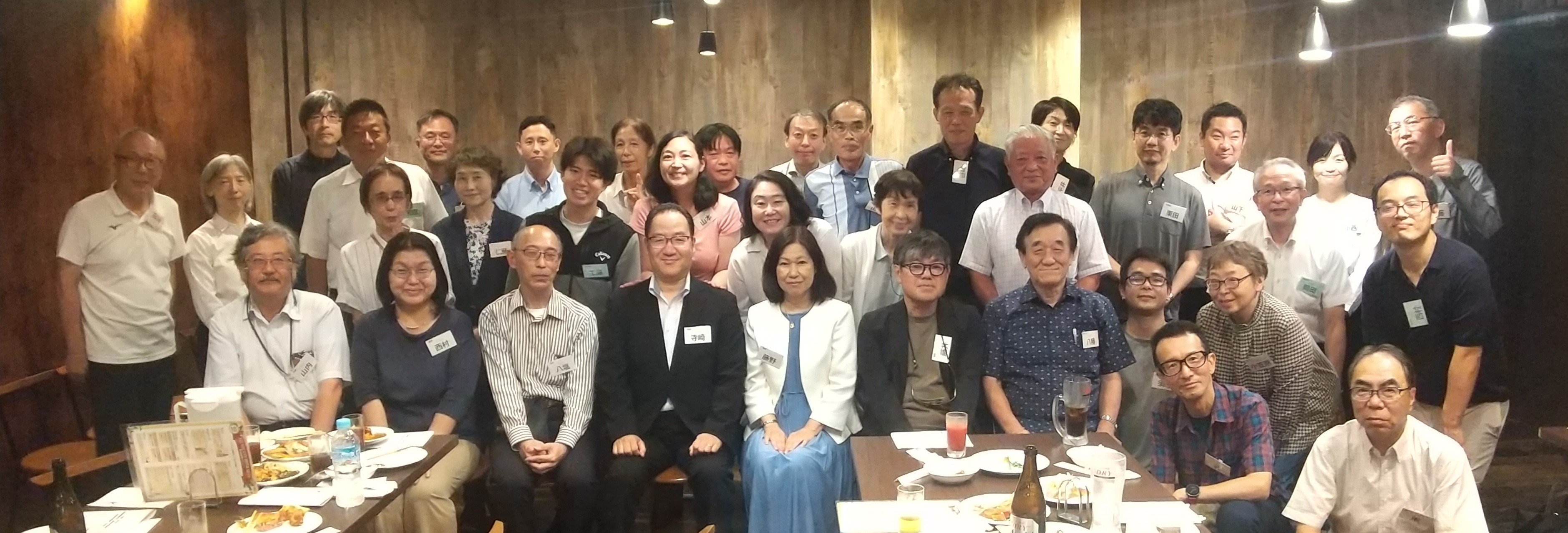 働きながら学び、研究を深める － 経済学研究科（通信教育課程）春学期スクーリング・交流会を開催ー