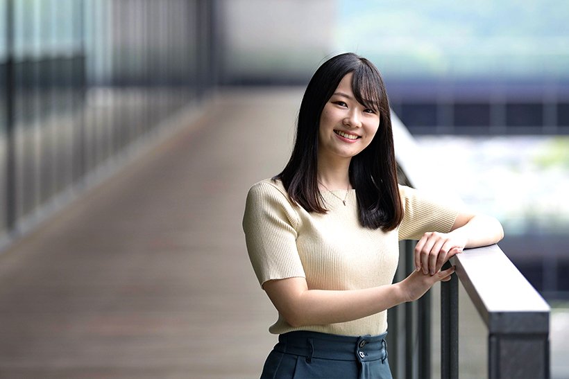 先輩の声外国語学部2
