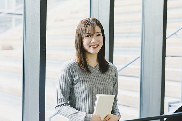 先輩の声外国語学部5