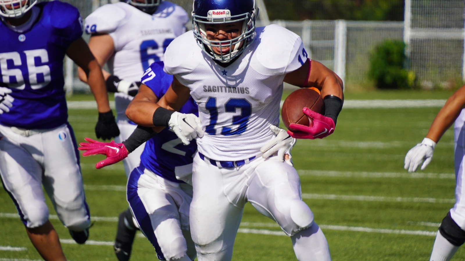 アメリカンフットボール部