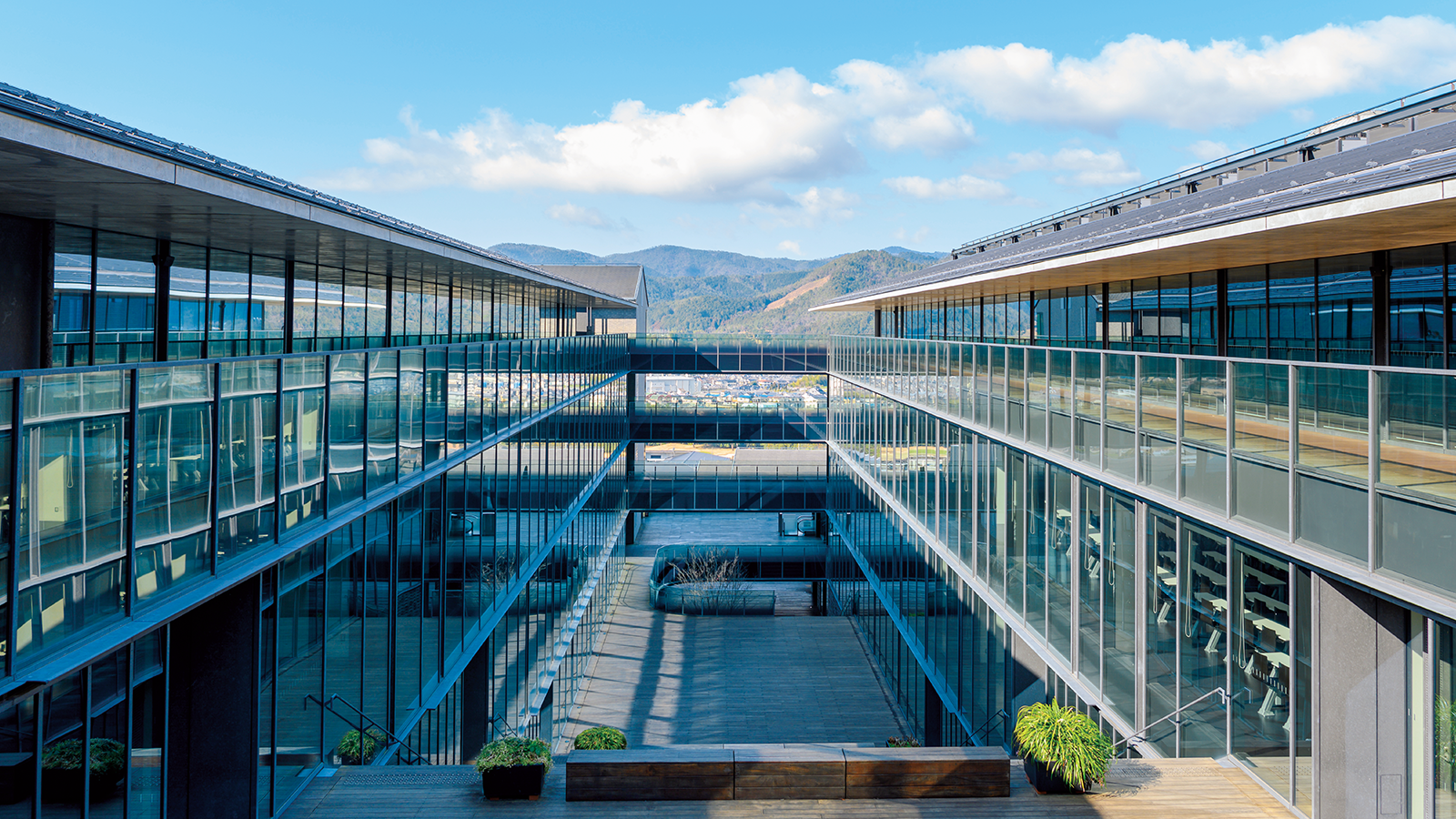 サギタリウス館