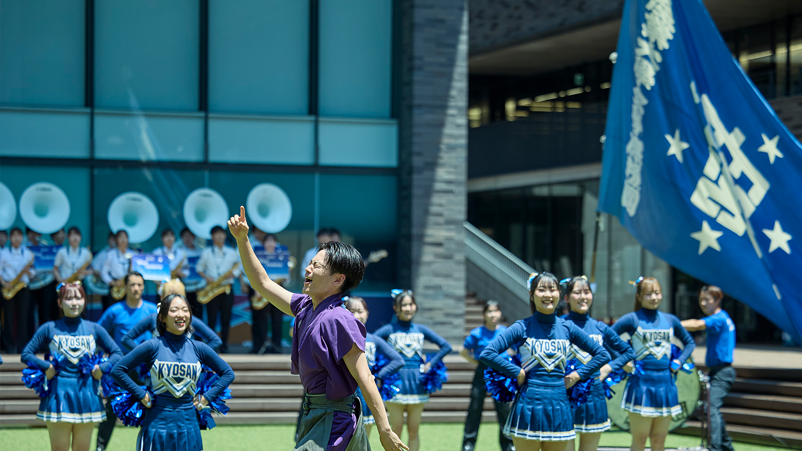 チアリーダー部