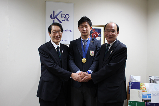 r Y(2013NEoc)17AWAZł̗D񍐂邽߂ɑwK