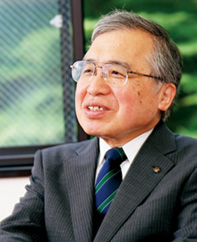学長 藤岡 一郎