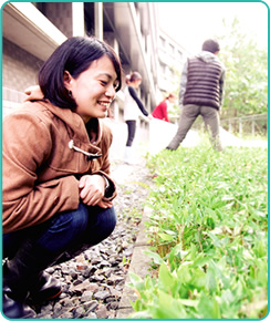 総合生命科学部 4年次生(奈良県立西ノ京高校出身)伊藤 亜希さん