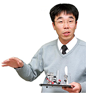 理学部・物理科学科 大森 隆准教授