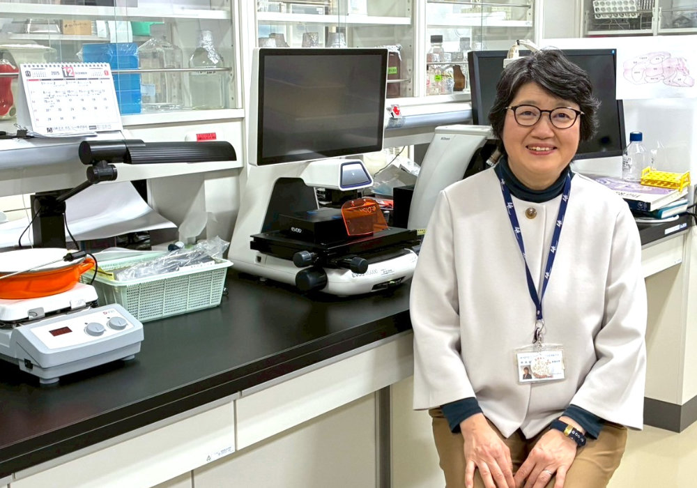 生命科学部の西野 佳以先生
