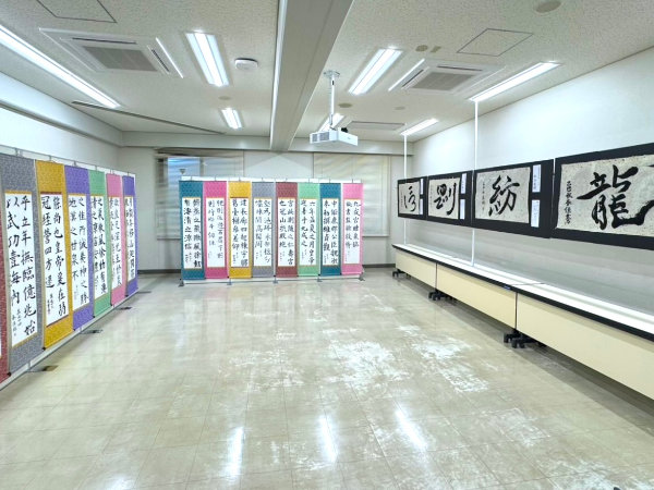 神山祭の展示。どの作品も上手で、見惚れてしまいます。