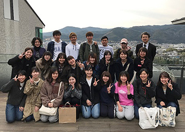 実習フランス語教程 京都大学フランス語教室 絶版 71iWH3DhbsL._UF350,350_QL50_.jpg