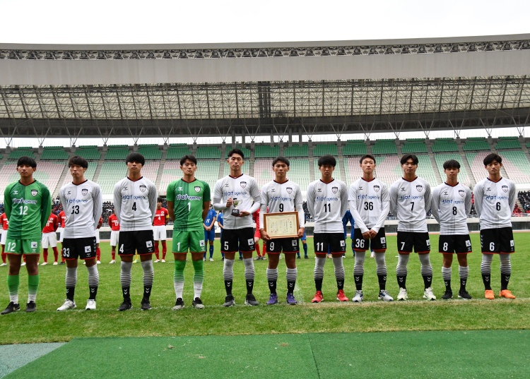 サッカー部に熱い声援を！！～2024年度第73回全日本大学サッカー選手権