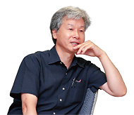 工学部・情報通信工学科 外山 政文教授